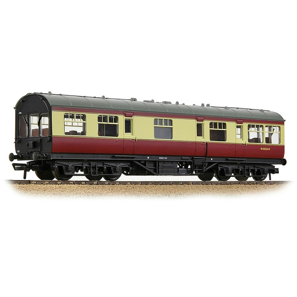 Bachmann 50ft Inspection Saloon BR Crimson/Cream