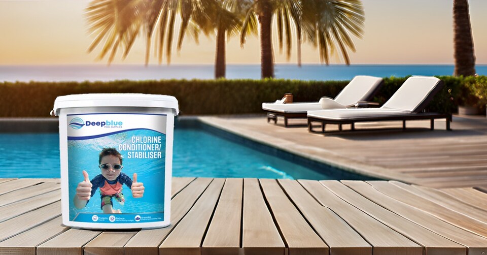 image 1 of 25Kg Deep Blue Pro Chlorine stabiliser / Conditioner - Prevents chlorine loss to UV rays in your pool spa hottub