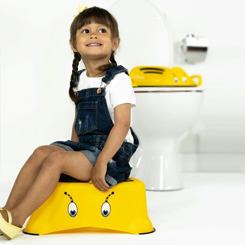 image 1 of Bumblebee My Little Step Stool