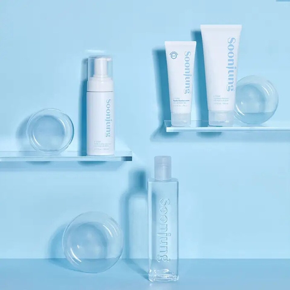 image 1 of ETUDE SoonJung  pH 6.5 Whip Cleanser 250ml