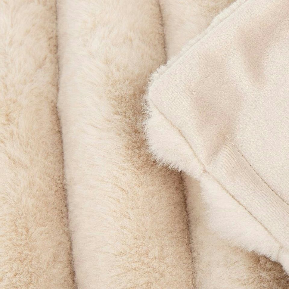 image 1 of Scruffs Aspen Blanket Faux Fur Cream 110x75cm | Cream | One Size | 1