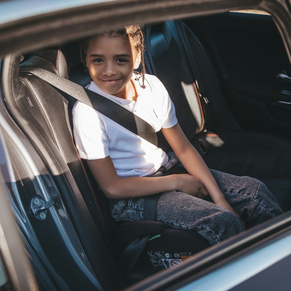 image 1 of Red Kite LIFT Booster Seat | Black | Black | 1