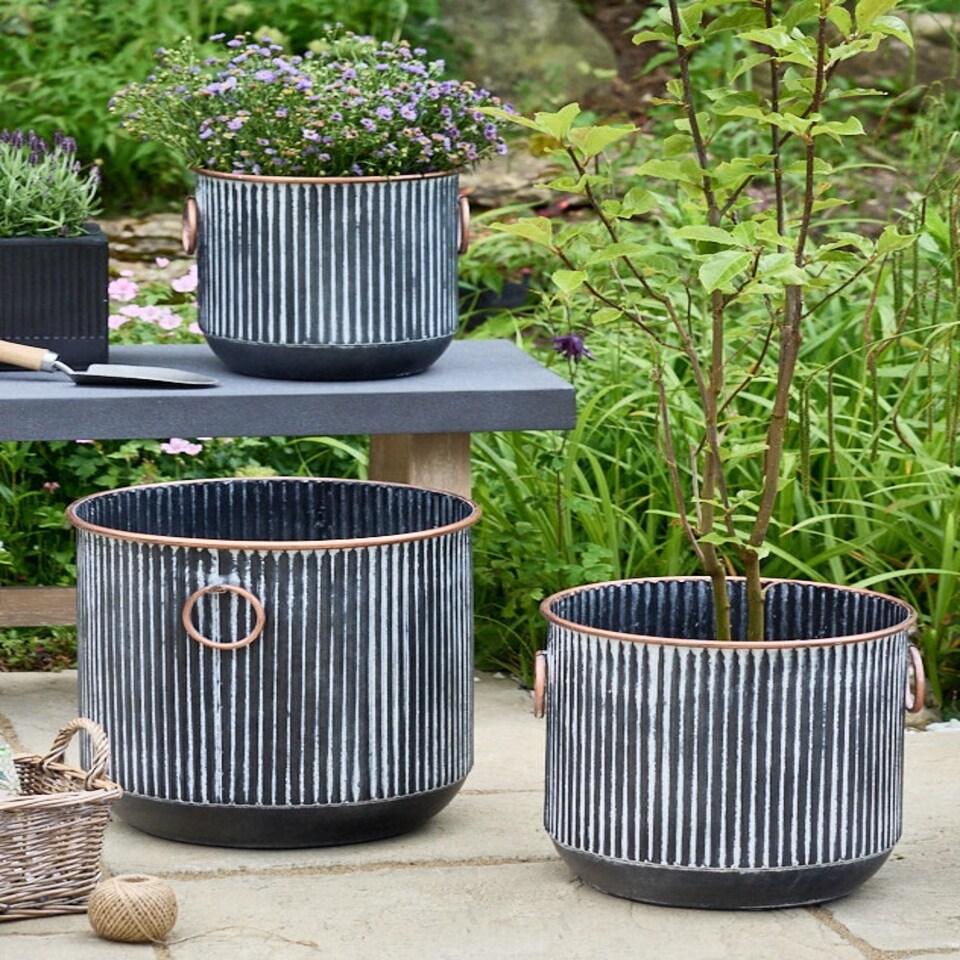 image 1 of Tambara Set of 3 Ribbed Planters Black