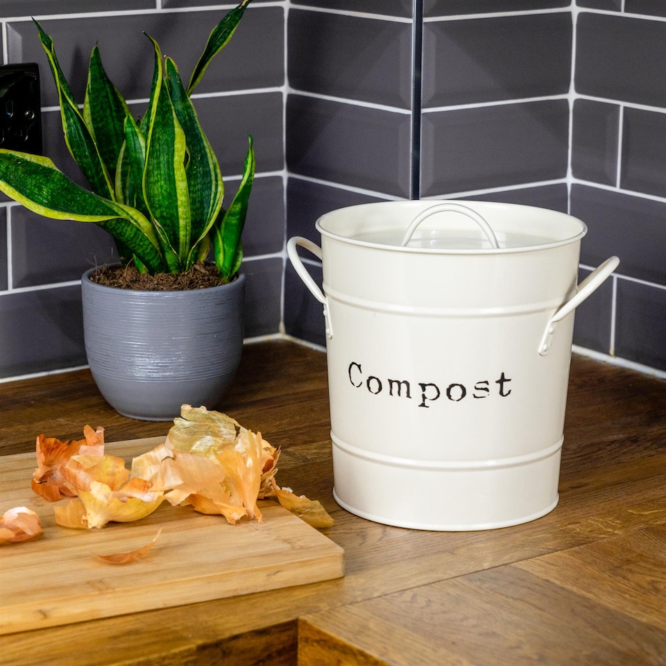 image 1 of Harbour Housewares Vintage Metal Kitchen Compost Bin - Cream | Cream | Beige