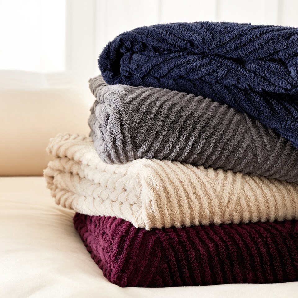 image 1 of Catherine Lansfield Heat Buddy Cosy Super Thermal Blanket Bedspread