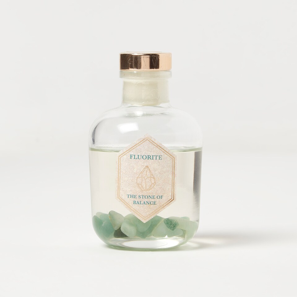 image 1 of Homescapes Green Fluorite Crystal Reed Diffuser – Black Tea & Vetiver Scent