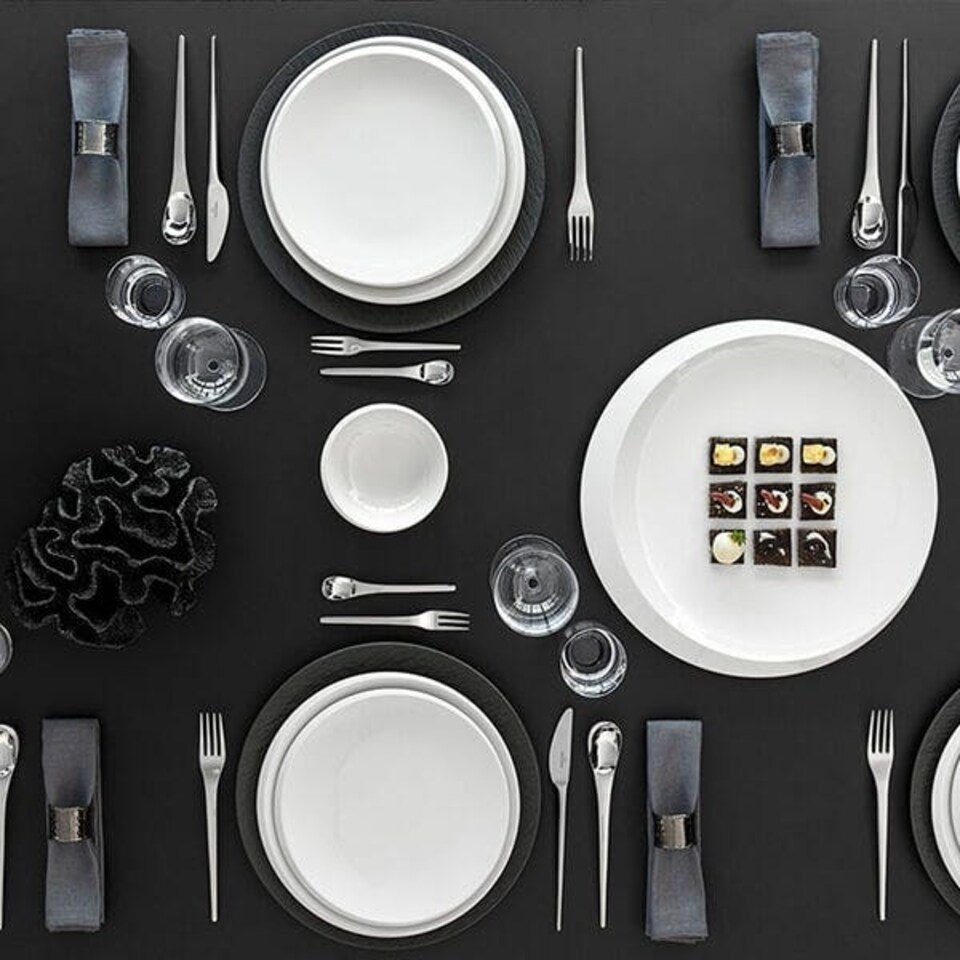 image 1 of Villeroy & Boch New Moon Salad Plate