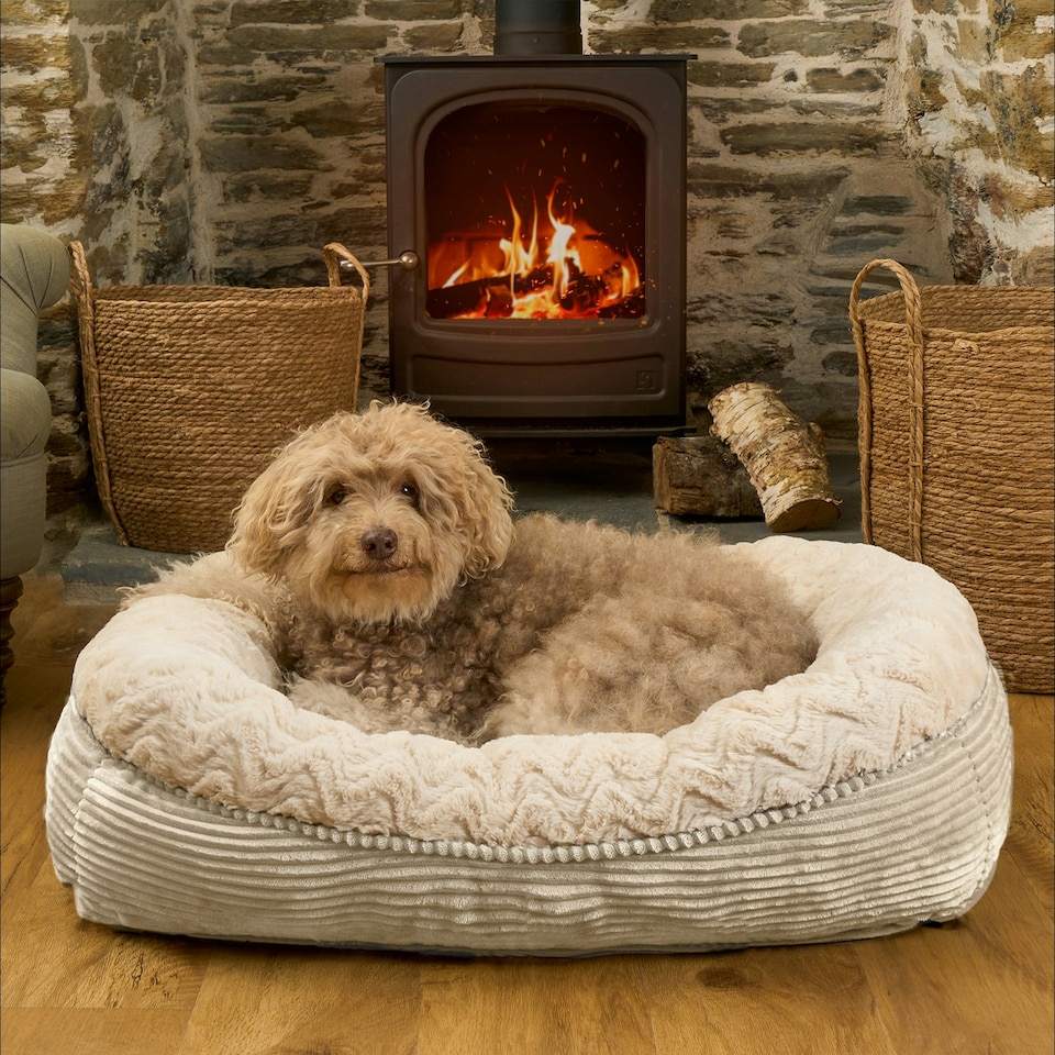 image 1 of OHS Pet Bed Cushion Dog Cat Ribbed Soft Plump Plush Cosy Fleece Large Cream | L