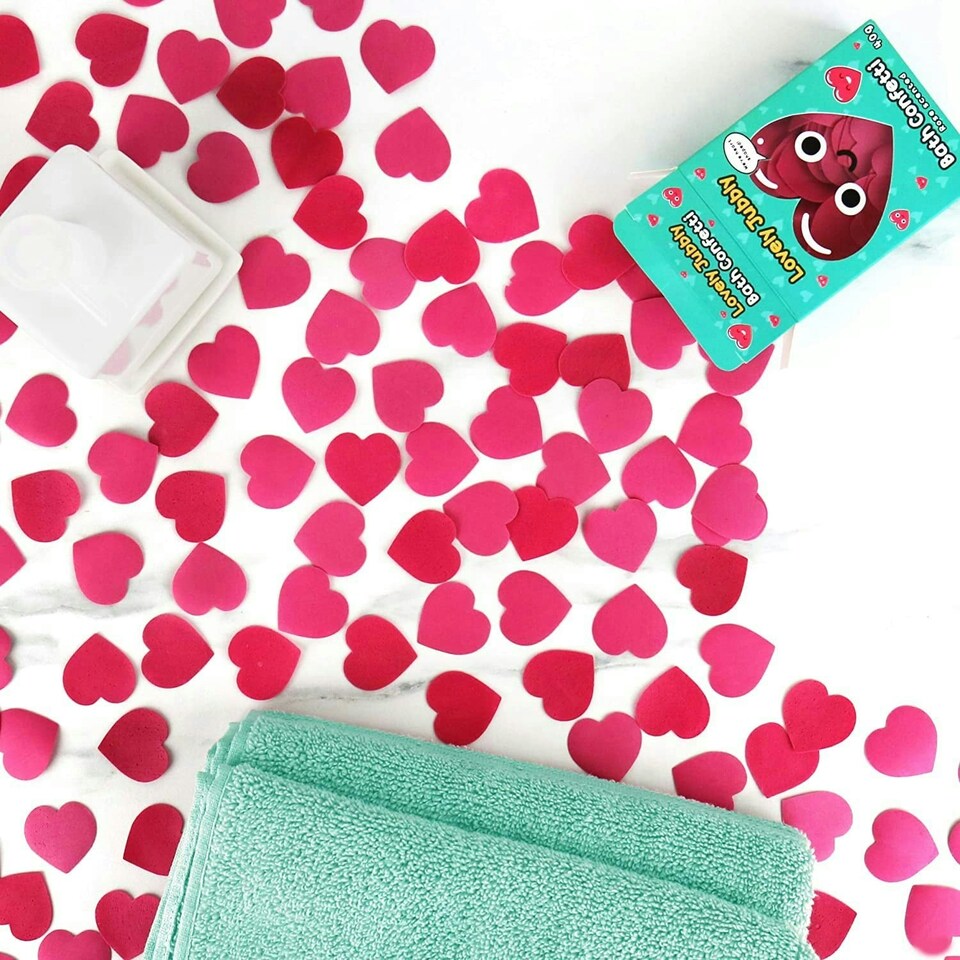 image 1 of Gift Republic Bath Confetti Hearts