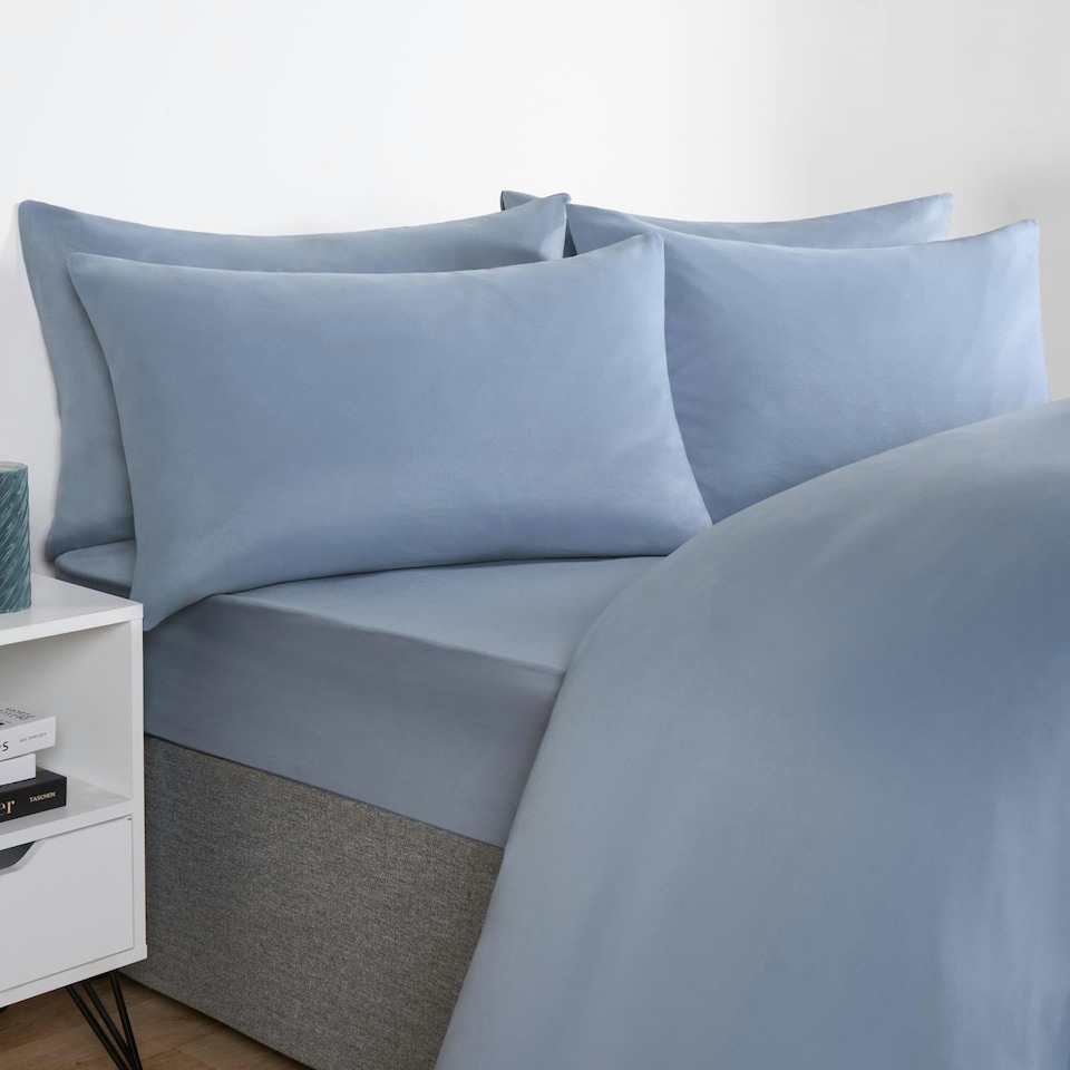 image 1 of OHS 2 x Hotel Luxury Quality Bedroom Housewife Pillowcases, 50x75cm - Blue