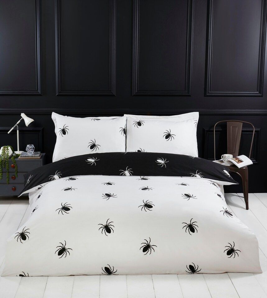 image 1 of Black Spider Microfibre Duvet Set with Pillowcase Single/Double Size Multicolor 180 Thread Count Multi | Multi | Single | 1