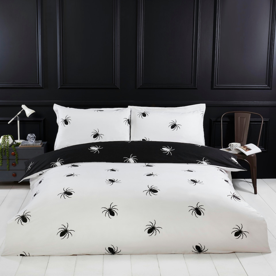 image 1 of Black Spider Microfibre Duvet Set with Pillowcase Single/Double Size Multicolor 180 Thread Count Multi | Single