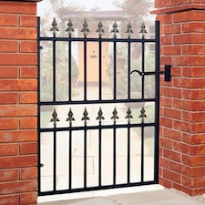 Corfe Premium Range Spear Top Single Gate - Solid Steel - Fits Gap of 991 mm x 1168 mm High - Electro Galv./Black Powder Coated | Black | 1