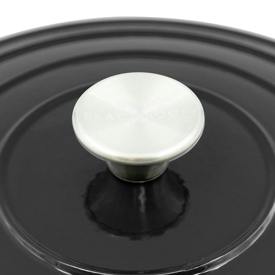 image 1 of Blackmoor 67579 28cm Cast Iron Shallow Casserole Dish With Lid