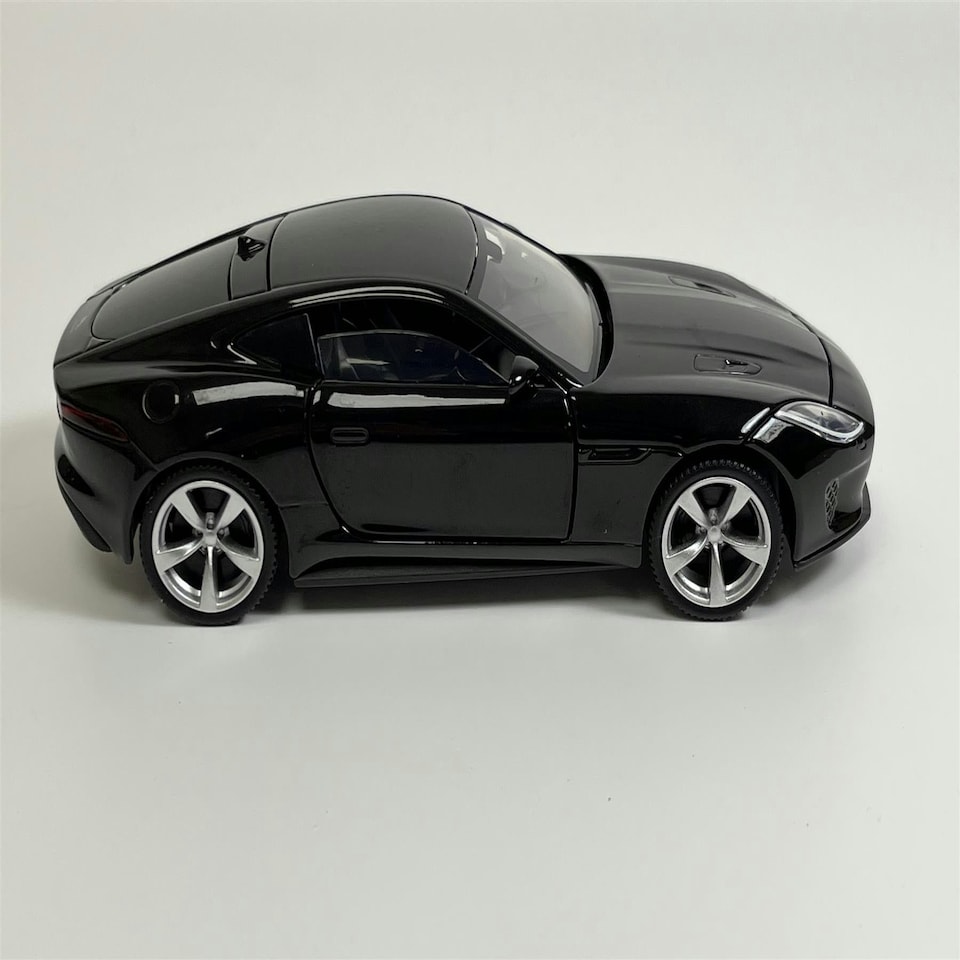 image 1 of Jaguar F Type Black LHD 1:32 Scale Light  Sound Tayumo 32110021