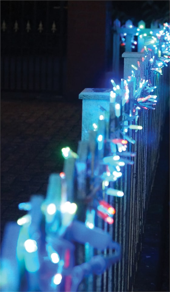 image 1 of Cluster Lights White Rubber IP65 RGB 15M