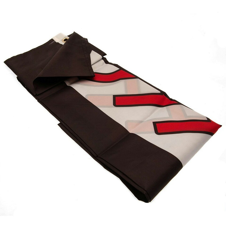 image 1 of Fulham FC Crest Flag - Black/White/Red - One Size (UTTA9638)