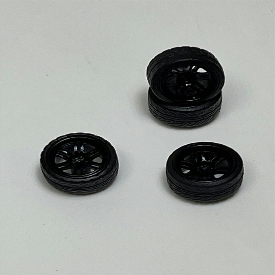image 1 of BNDS Custom Wheel Parts Wheel and Tyre Set Gloss Black 1:64 MOT Hobby BC26403BK