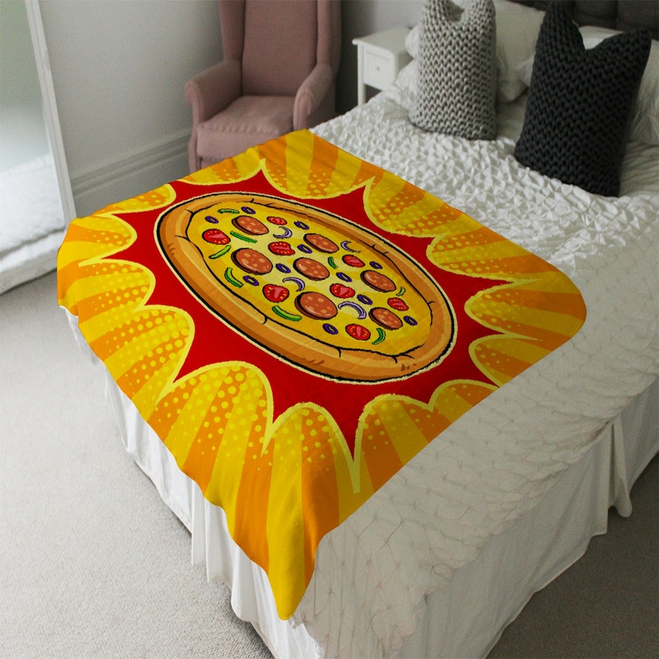 image 1 of Round pizza pop art retro (Blanket)