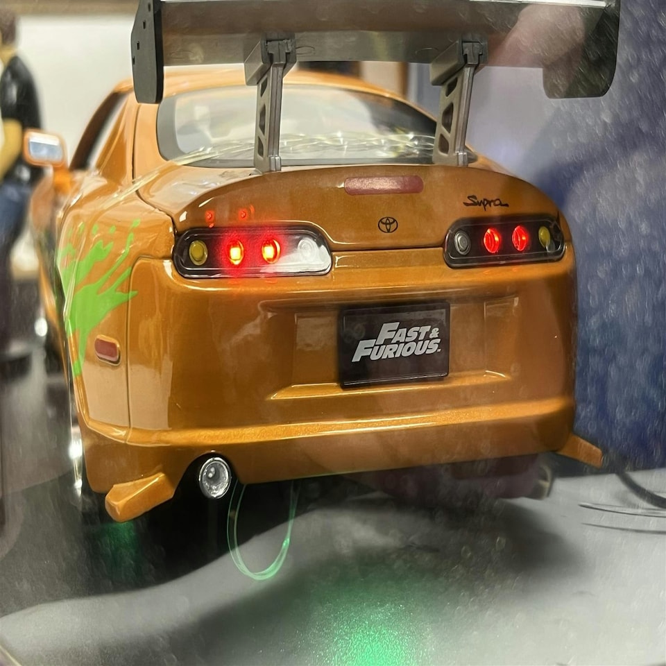 image 1 of Fast and Furious 1995 Toyota Supra Lights Up Brian Figure 1:18 Jada 31139