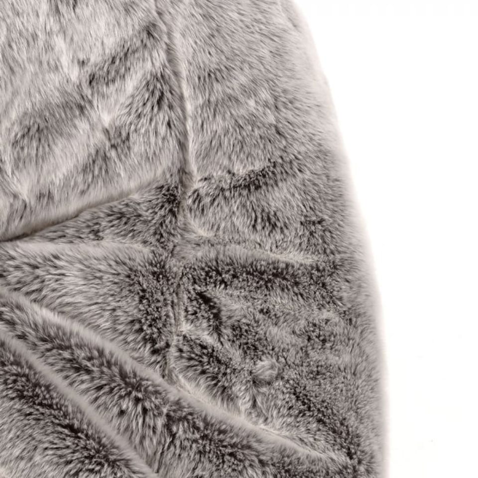 image 1 of Kenai Faux Fur Bean Bag Lounger Arctic Wolf Grey Giant Bean Bag Chair | Grey | Arctic Wolf Grey | XL | 1