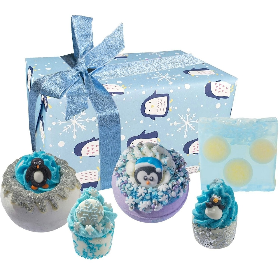 Bomb Cosmetics A Penguin Christmas Bath Bomb Gift Set