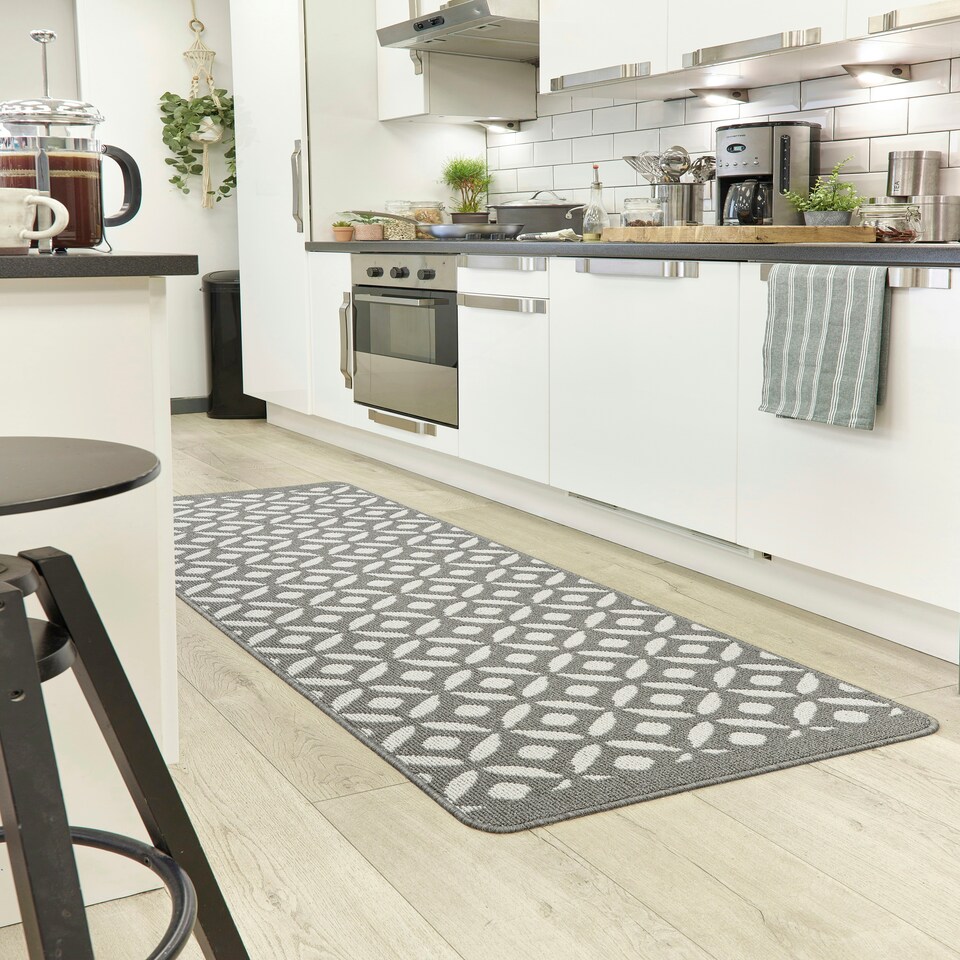 image 1 of My Stain Resistant Mat Crescent Silver 67x200
