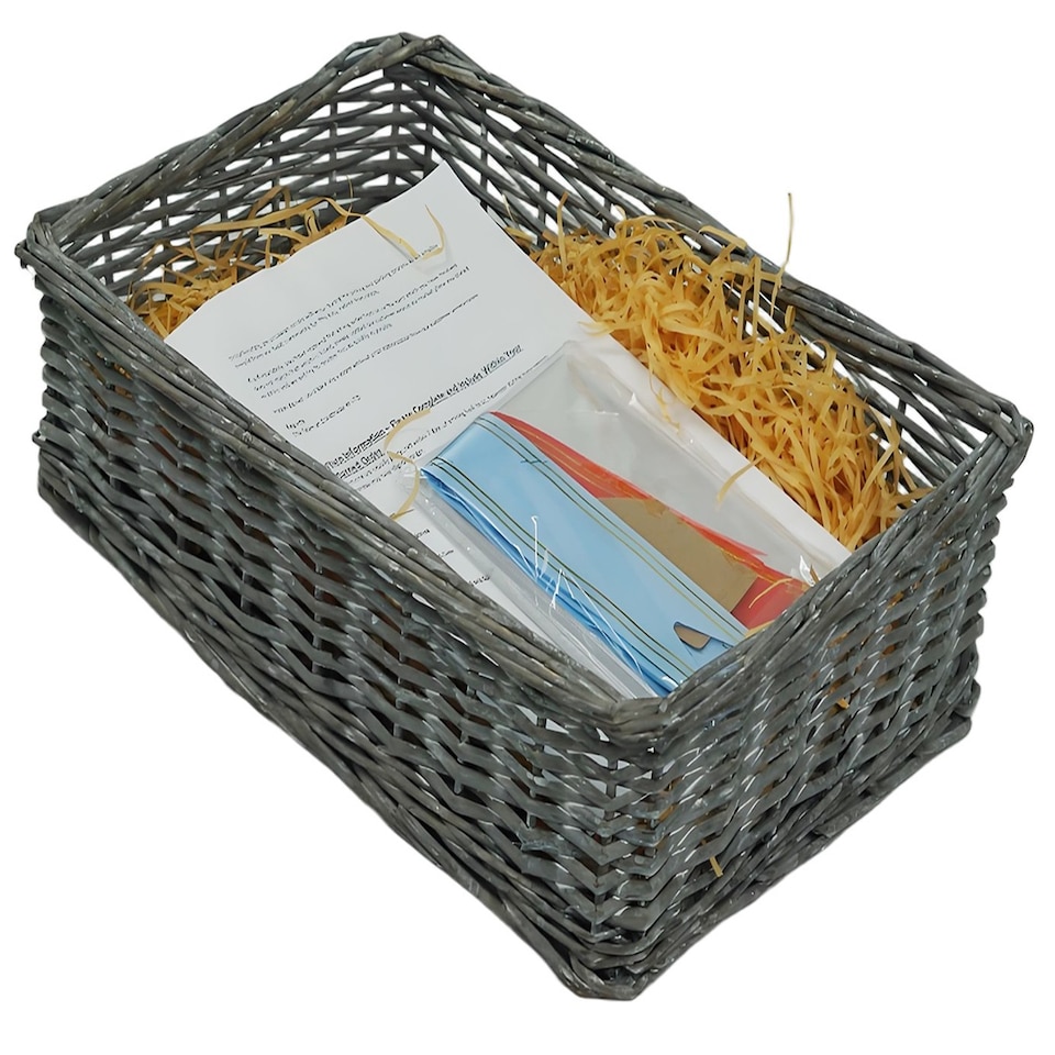image 1 of Gr8 Home Christmas Wicker Gift Hamper Basket DIY Kit Create Your Own Festive Xmas Present
