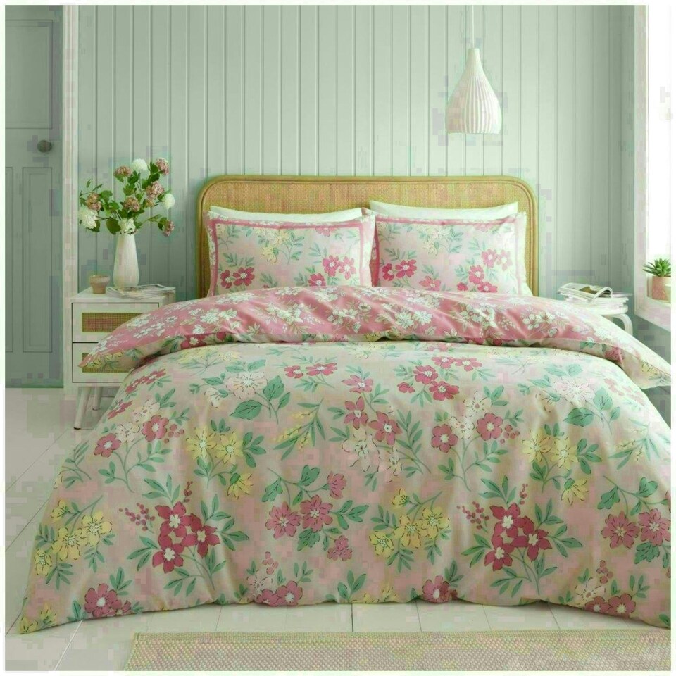 image 1 of Hattie Floral Duvet Cover Set Reversible Polycotton Beddings Pink | Double