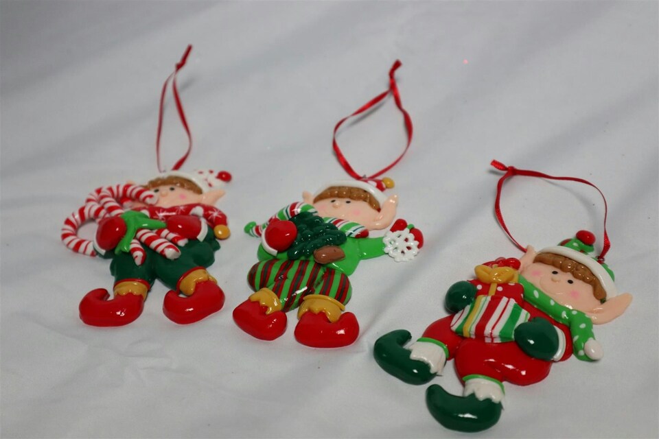 image 1 of Christmas Tree Hanging Decorations Homes Decorated with Cup Cake Candy Santa Snowman Teddy Xmas Tree Wall Home Décor Ornaments 3pc