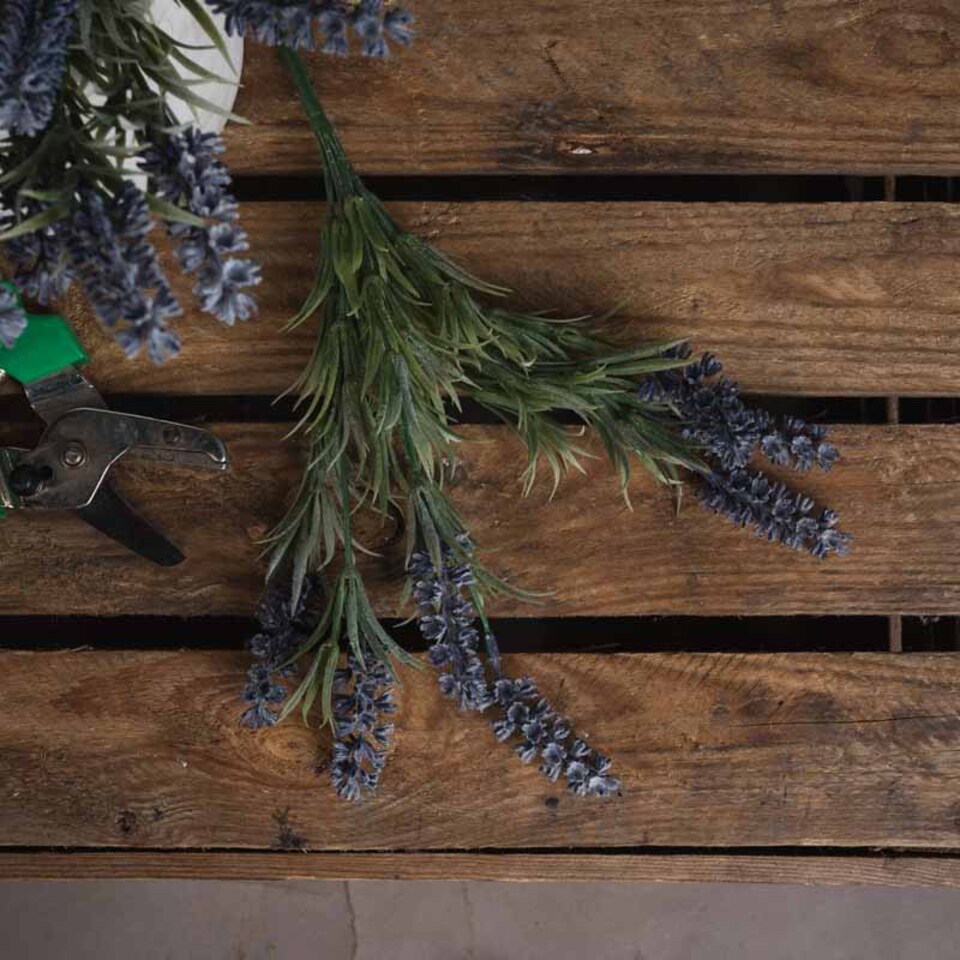 image 1 of Small Lavender Spray Artificial Flower - Plastic - L25 x W25 x H34 cm - Purple