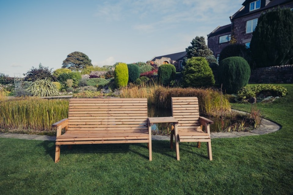 image 1 of Valley 4 Seat Set 1XC 1X3B Straight Tray - Timber - L100 x W270 x H95 cm - Garden Furniture - Fully Assembled
