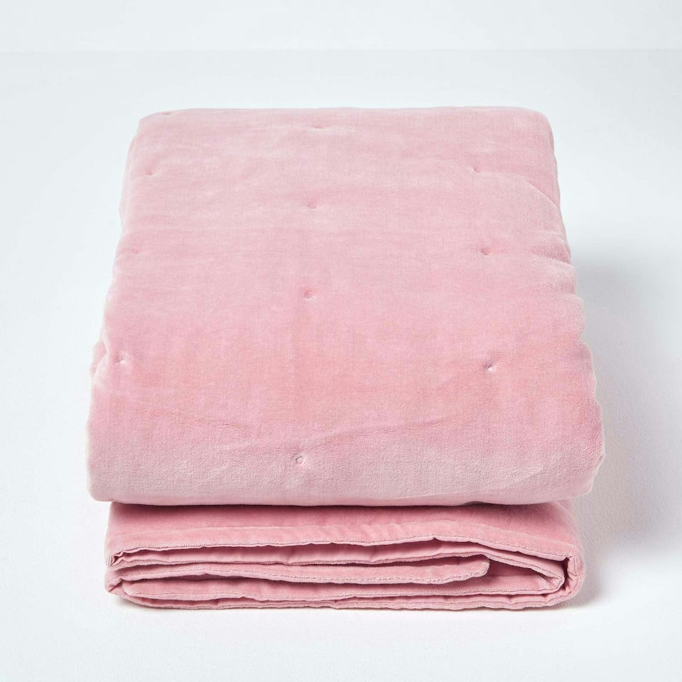 image 1 of Homescapes Pink Velvet Quilted Throw - 125 x 150 cm | Multi