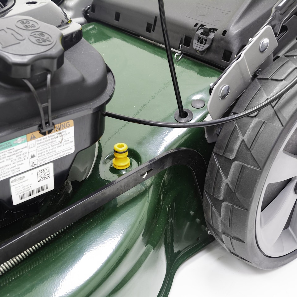 image 1 of Webb Supreme Self-Propelled Petrol Rotary Lawnmower - 46 cm or 53 cm