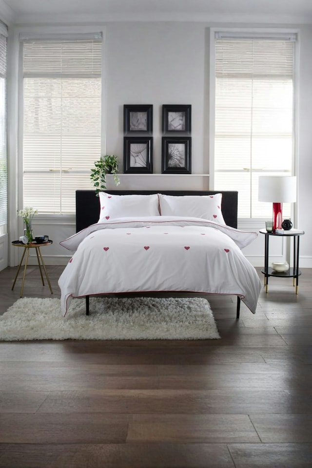 image 1 of Filigree Hearts Duvet Cover Set – White & Red Cotton with Elegant Embroidery | White | Super King