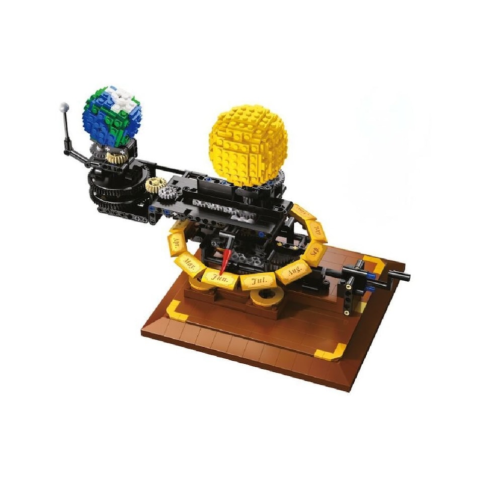 image 1 of Cada Master The Solar System 865 Piece Construction Set