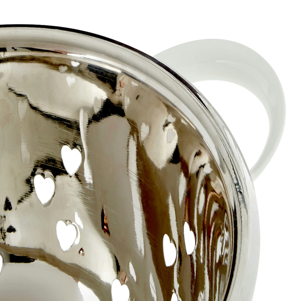 image 1 of Maison by Premier Hearts Design Ivory Colander