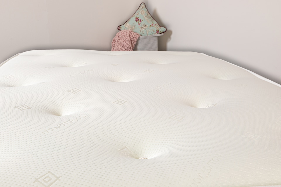 image 1 of 3-Tac Hand-Tufted Hybrid Mattress - 20cm Deep, Quilted Soft Sleep Surface | White | European King Size