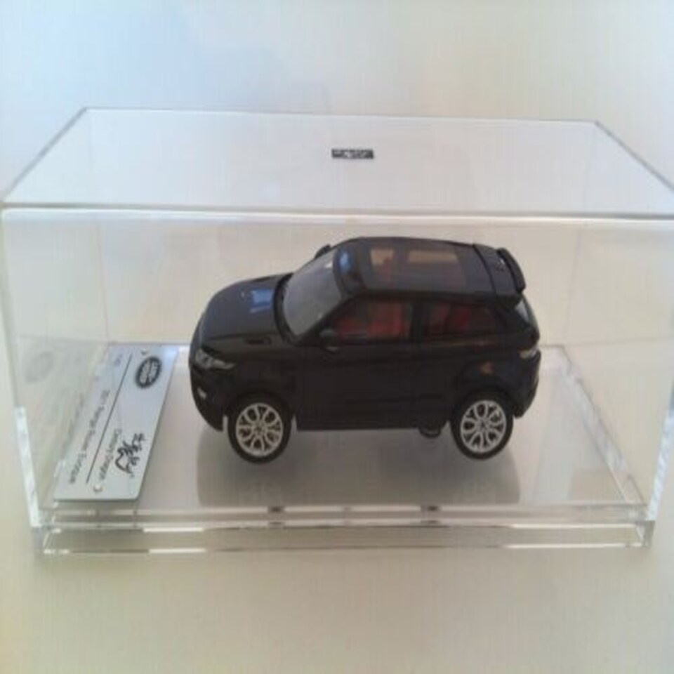 image 1 of Century Dragon Land Rover Evoque 2011 Santorini Black CDLR 1001 New Range