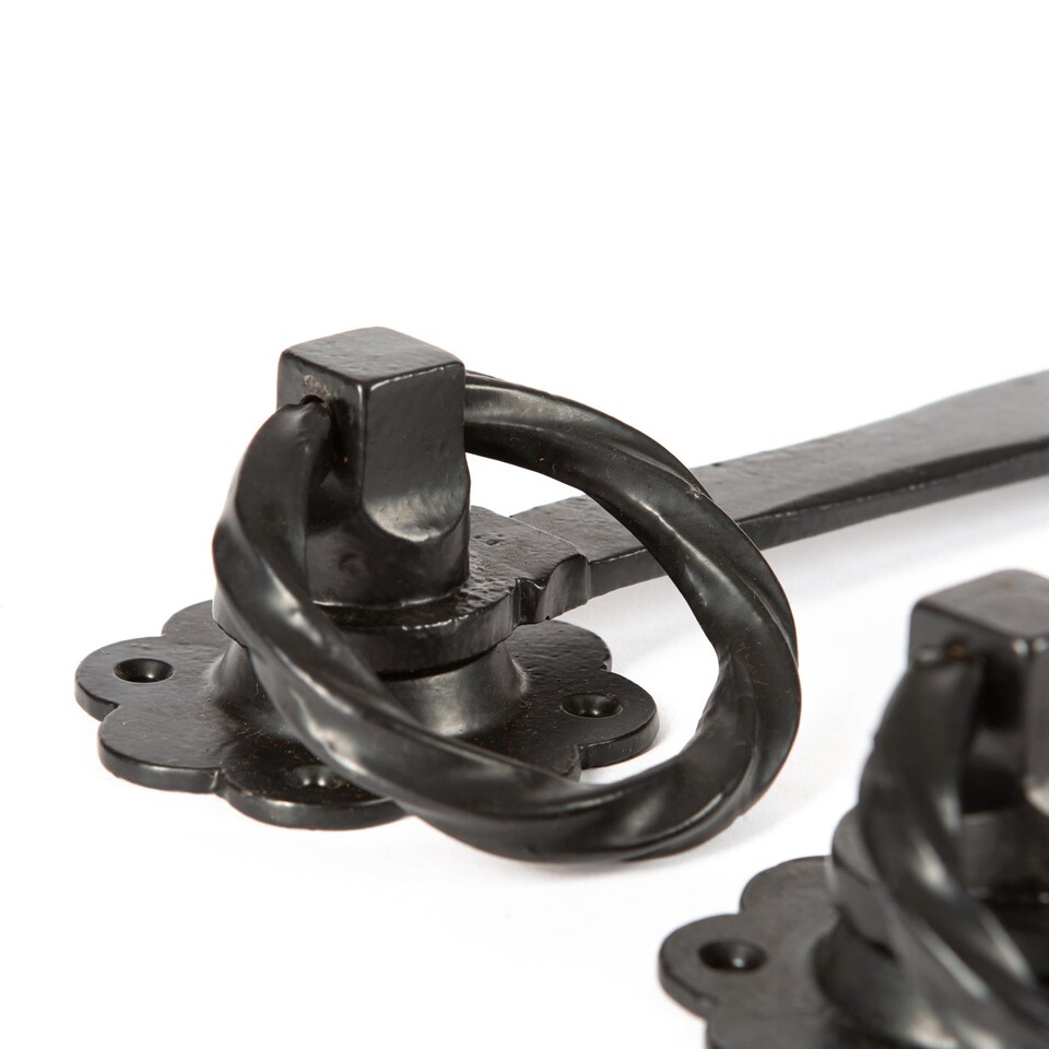 image 1 of Hammer & Tongs Rose Ring Gate Latch - W195mm - Black