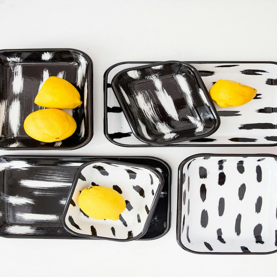 image 1 of Stripe Collection Enamel Rectangular Serving And Roasting Dish - 21 cm (W) x 14 cm (D) x 4 cm (H)