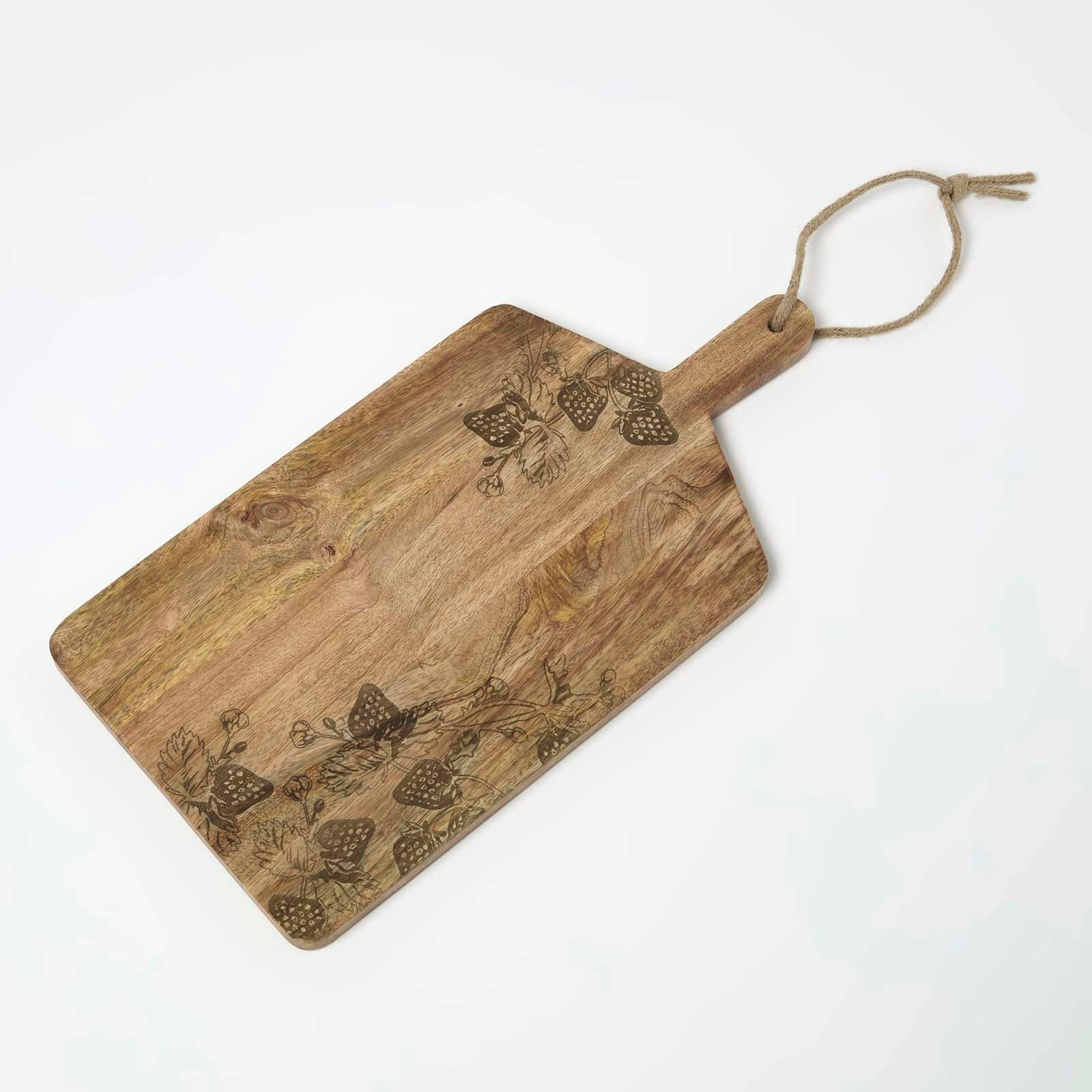Homescapes Etched Strawberry Mango Wood Chopping Board with Handle