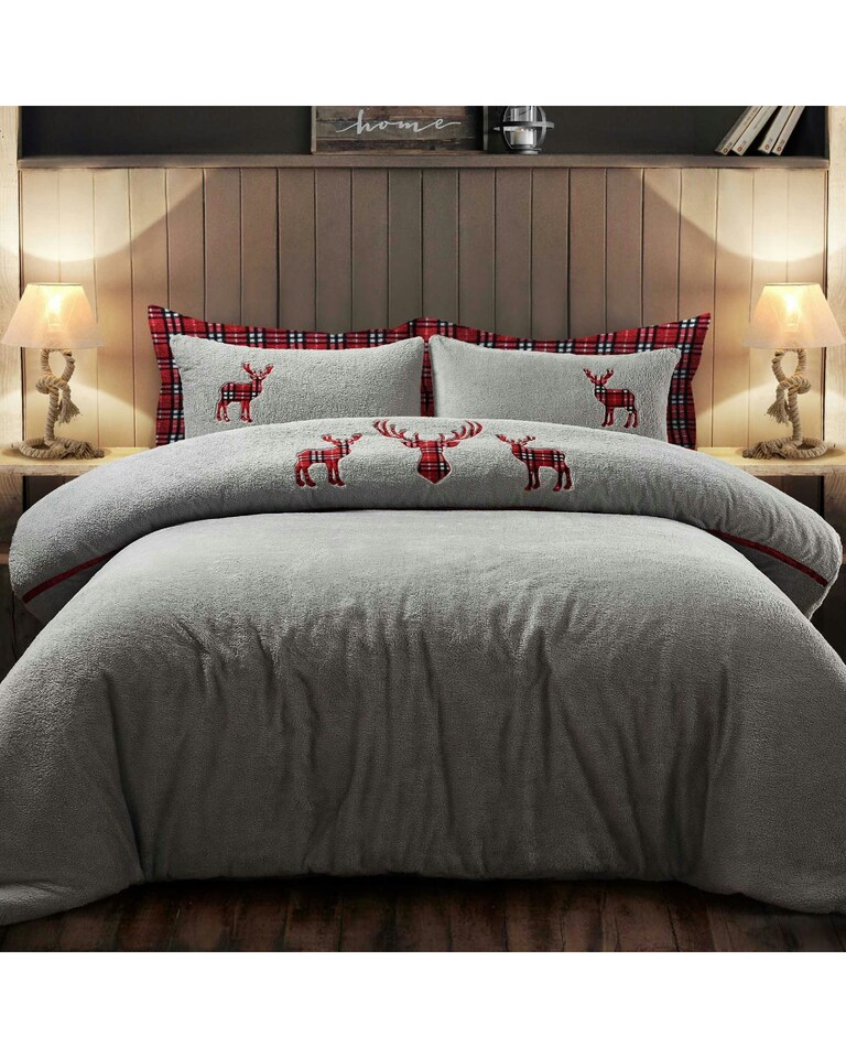 image 1 of Velosso Standing Stag Teddy Fluffy and Warm Fleece Duvet Cover Set | Silver | Silver | Single