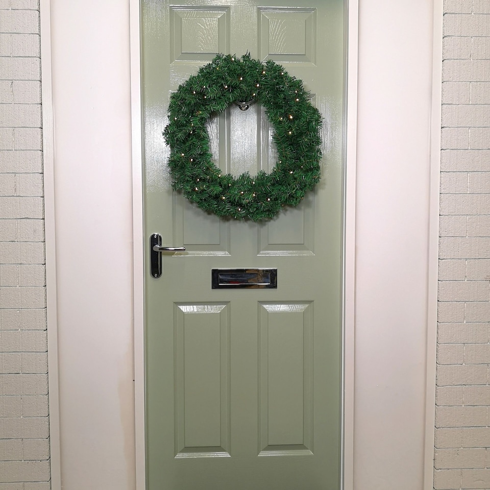 image 1 of 60cm Pre Lit Plain Green Christmas Wreath with Warm White LEDs and 160 Tips