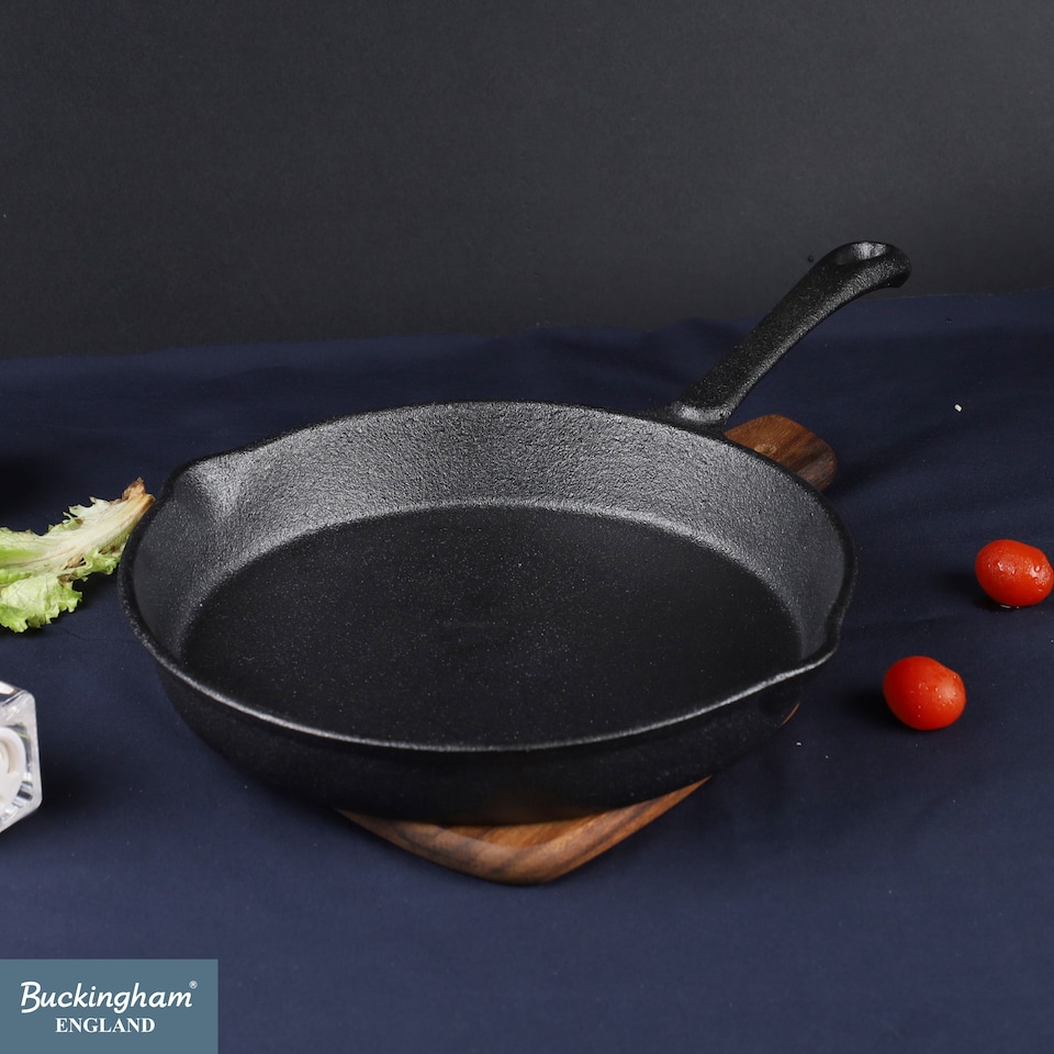 image 1 of Buckingham Pre-Seasoned Cast Iron Frying Pan 25 cm.