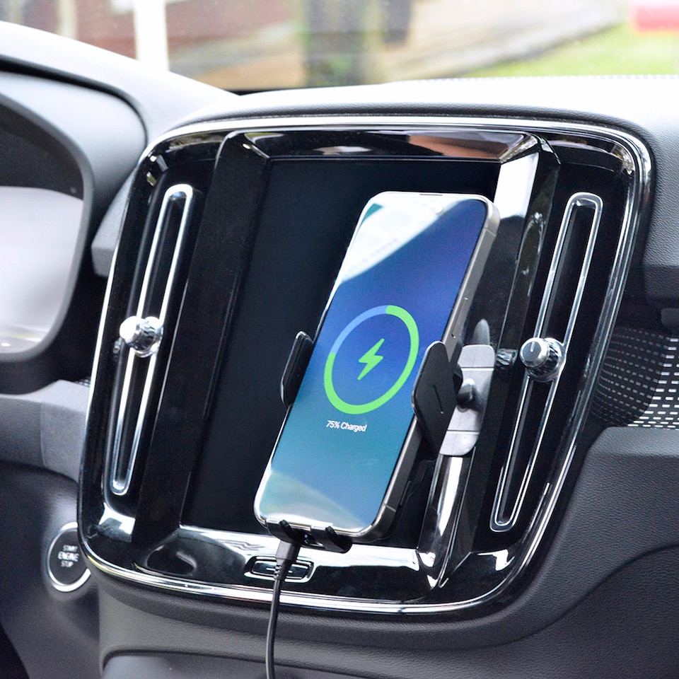 image 1 of Energizer In-Car Magnetic QI Wireless charger Android Black
