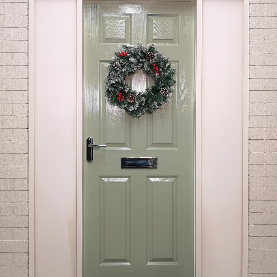 image 1 of 45cm Snow Tipped Green Wreath Christmas Decoration with 125 Tips, Pine Cones and Berries