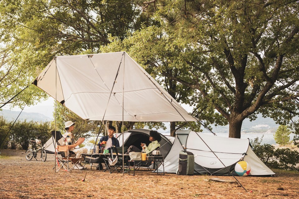 image 1 of Decathlon Instant 3-person camping tent, 2 Seconds XL Fresh & Black