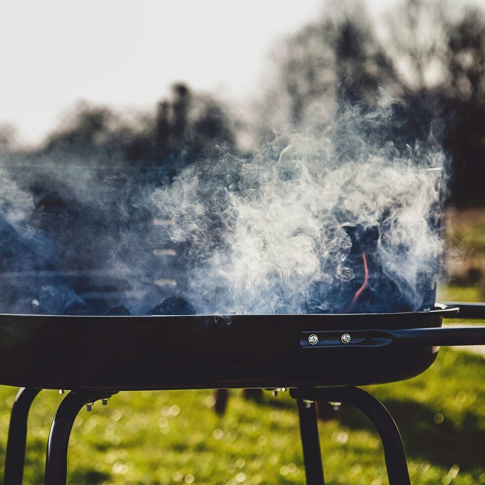 image 1 of Warma Apple BBQ Smoker Wood Chips - 1 Bag