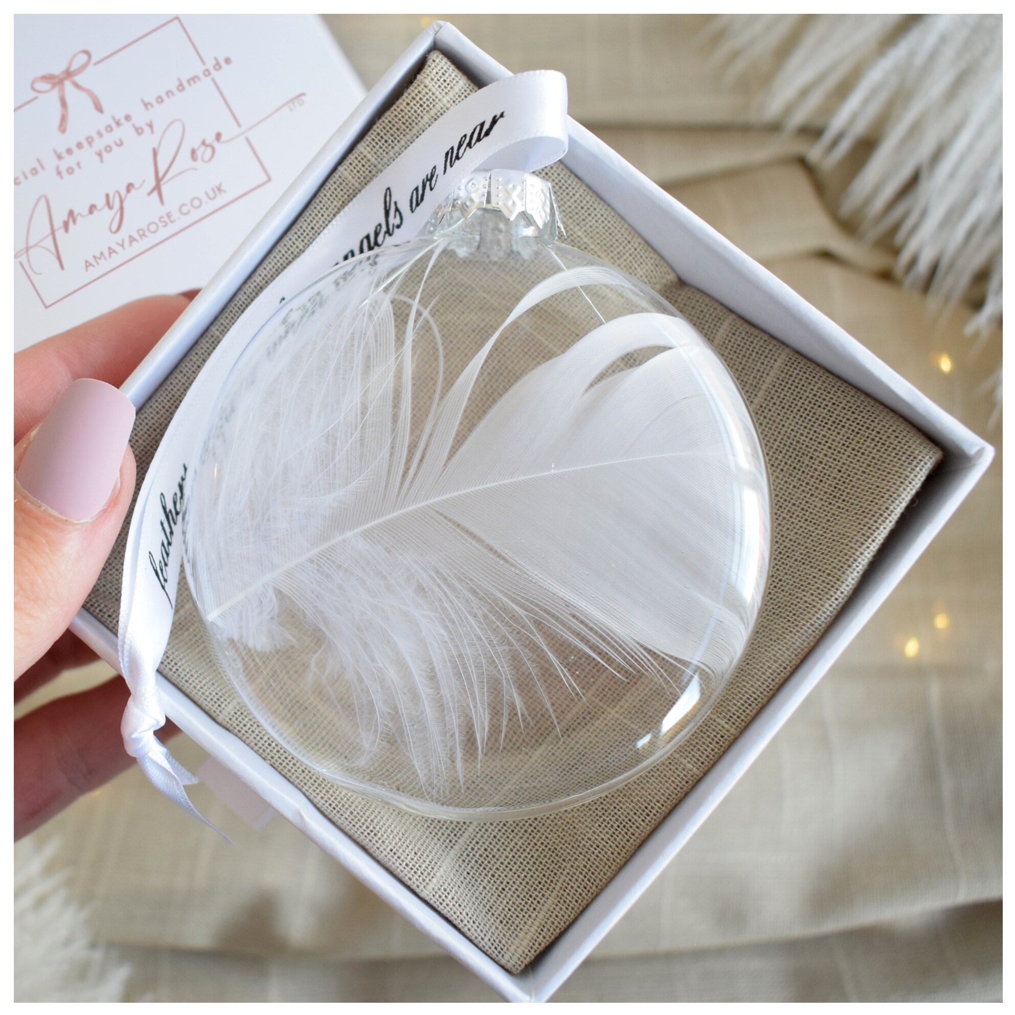 Amaya Rose Ltd White Feather Round Bauble In Memory Memorial Gift Boxed Keepsake in Clear